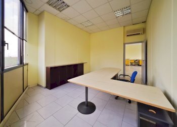 IMG_20250821_125612.jpg - Ufficio Via Brigata Partigiana Ugo Muccini 92, Sarzana - foto 23