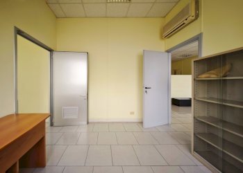 IMG_20250821_125657.jpg - Ufficio Via Brigata Partigiana Ugo Muccini 92, Sarzana - foto 28