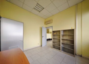 IMG_20250821_125702.jpg - Ufficio Via Brigata Partigiana Ugo Muccini 92, Sarzana - foto 29