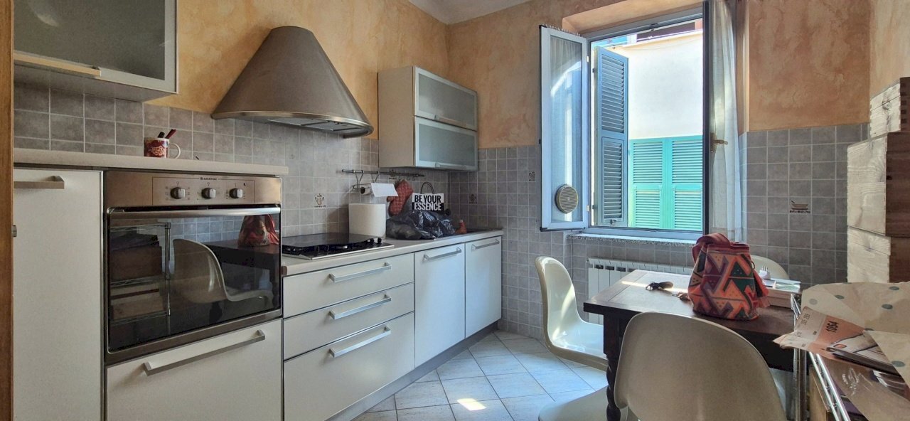 IMG-20250624-WA0029.jpg - Three-room apartment Via Roma 64, Santo Stefano di Magra - photo 2