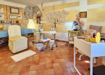 20250513_094721.jpg - Townhouse Via Collo 13, Fosdinovo - photo 6