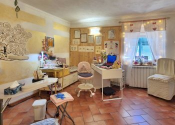 20250513_094736.jpg - Townhouse Via Collo 13, Fosdinovo - photo 28