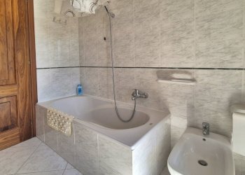 15.jpg - Attico Via Cerreti 71D, Santo Stefano di Magra - foto 16