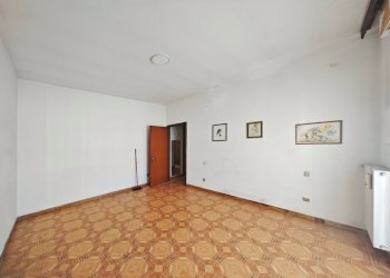 04.jpg - Bilocale Stradone D'Oria 120, La Spezia - foto 4