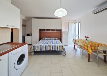 04.jpg - Monolocale via Guarrieri 1, Licciana Nardi - foto 5