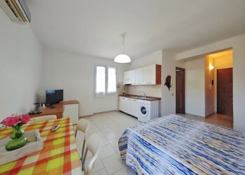 07.jpg - Monolocale via Guarrieri 1, Licciana Nardi - foto 7