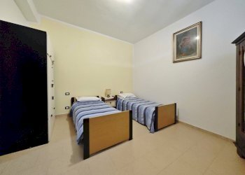 12.jpg - Trilocale Via Filippo Guerrieri 1, Licciana Nardi - foto 15