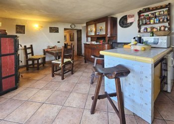 09.jpg - Porzione di casa Via Palazzina 8, Fosdinovo - foto 9