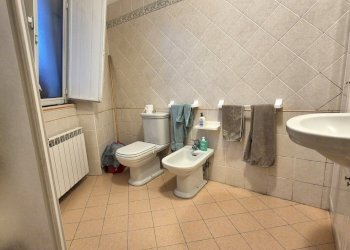 09.jpg - Villa Via San Francesco 47, Sarzana - foto 9