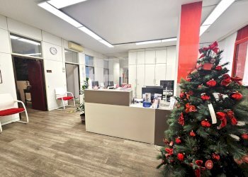 02.jpg - Appartamento Sarzana - foto 2