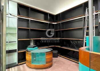 Loc-Comm20.jpg - Locale Commerciale Via Pretoria 80, Potenza - foto 16