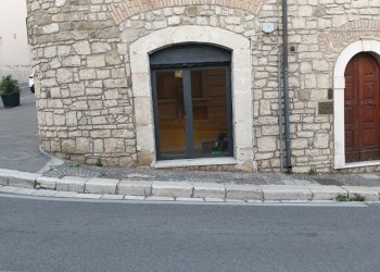 immagine_6_58bf20.jpg - Locale Commerciale Corso Umberto I 1, Potenza - foto 3