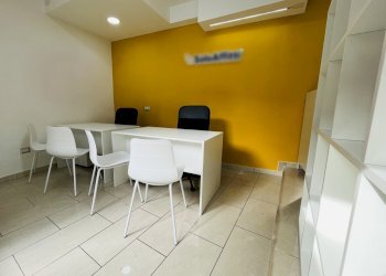 immagine_2_3a103b.jpg - Locale Commerciale Corso Umberto I 1, Potenza - foto 7