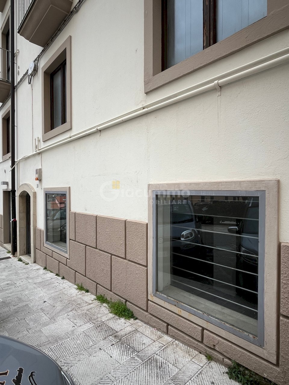 LOCOMM-CENTRO3.jpg - Commercial Premises Via Orazio Petruccelli 20, Potenza - photo 3