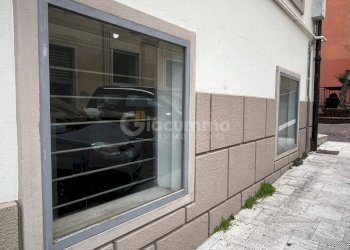 LOCOMM-CENTRO6.jpg - Locale Commerciale Via Orazio Petruccelli 20, Potenza - foto 5