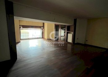 loc-comm-vaccaro8.jpg - Locale Commerciale Via Nicola Vaccaro, Potenza - foto 9