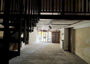 loc-comm-vaccaro20.jpg - Locale Commerciale Via Nicola Vaccaro, Potenza - foto 19