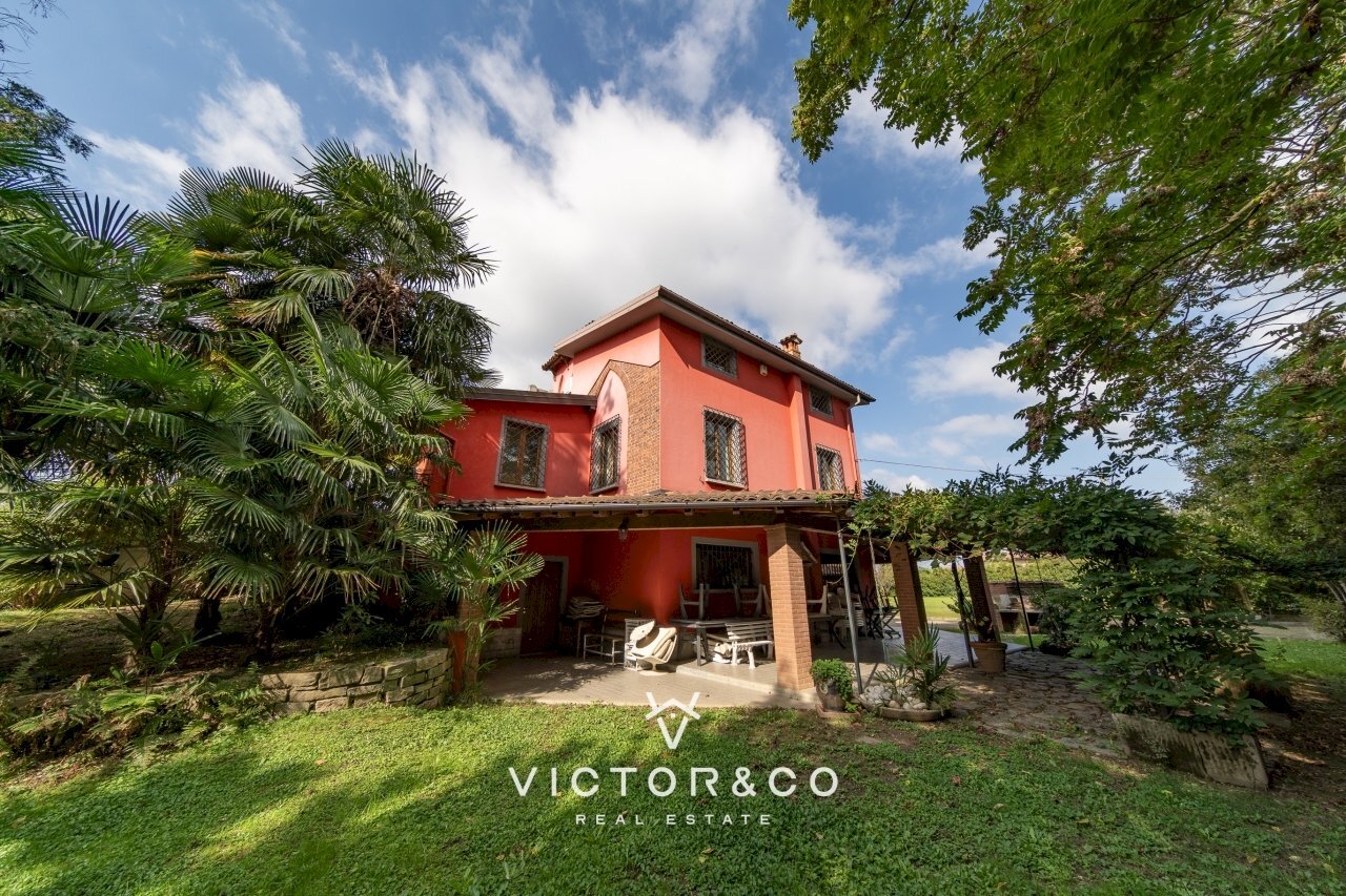 Villa a Oleggio - Villa Viale Parco Mazza sn, Oleggio - foto 1