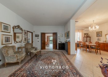 Villa a Oleggio - Villa Viale Parco Mazza sn, Oleggio - foto 7