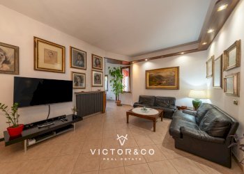 Villa a Oleggio - Villa Viale Parco Mazza sn, Oleggio - foto 14