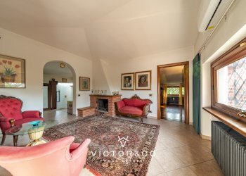 Villa a Oleggio - Villa Viale Parco Mazza sn, Oleggio - foto 25