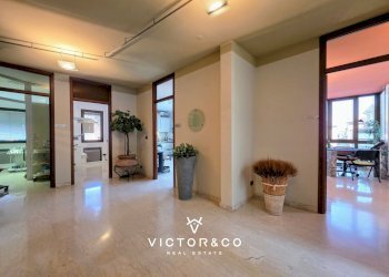 studio dentistico Mondovi - Ufficio Corso Statuto sn, Mondovì - foto 26