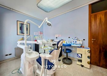 studio dentistico Mondovi - Ufficio Corso Statuto sn, Mondovì - foto 30