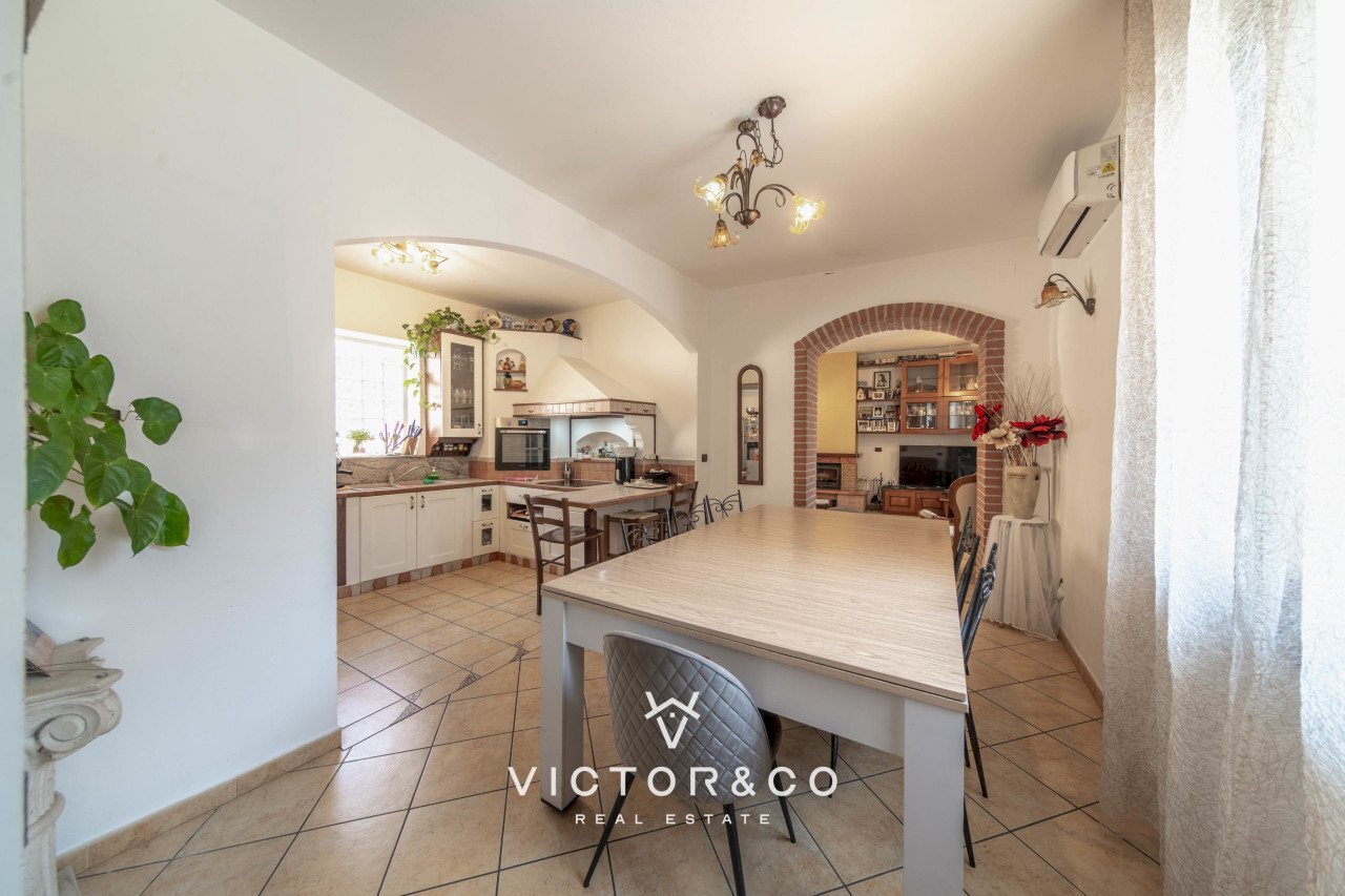 Briona villetta jpeg con filigrana.jpg - Casa indipendente Via Marconi snc, Briona - foto 3