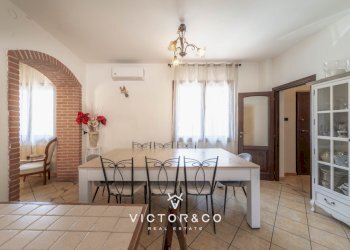 Briona villetta jpeg con filigrana-2.jpg - Casa indipendente Via Marconi snc, Briona - foto 15