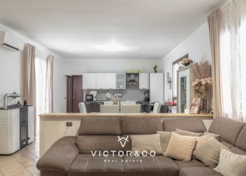 Briona villetta jpeg con filigrana-35.jpg - Casa indipendente Via Marconi snc, Briona - foto 24