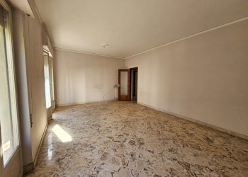 20250917_102811.jpg - Apartment Palermo - photo 9