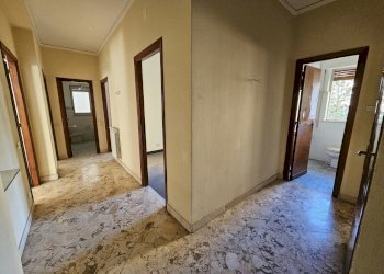 20250917_102907.jpg - Apartment Palermo - photo 11