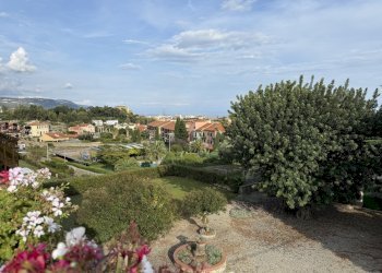 viste - Terreno edificabile Via Enrico Toti 12, Loano - foto 1