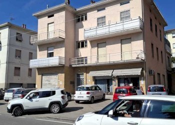 WhatsApp Image 2025-09-20 at 12.53.33 (1).jpeg - Quadrilocale Medesano - foto 6