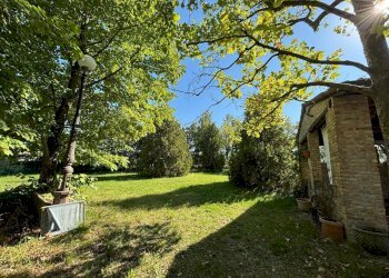 WhatsApp Image 2025-09-19 at 15.43.16 (10).jpeg - Porzione di casa Varano de' Melegari - foto 2