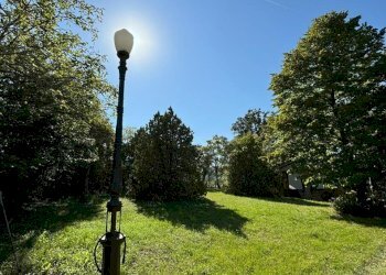 WhatsApp Image 2025-09-19 at 15.43.16 (2).jpeg - Porzione di casa Varano de' Melegari - foto 7