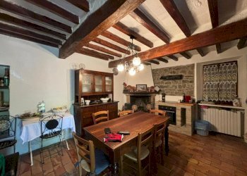 WhatsApp Image 2025-09-19 at 15.43.16 (14).jpeg - Porzione di casa Varano de' Melegari - foto 11