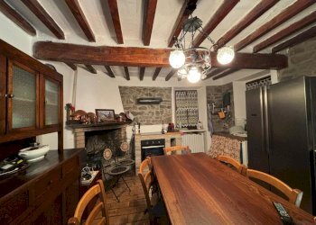 WhatsApp Image 2025-09-19 at 15.43.16 (15).jpeg - Porzione di casa Varano de' Melegari - foto 12