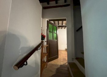 WhatsApp Image 2025-09-19 at 15.43.16 (18).jpeg - Porzione di casa Varano de' Melegari - foto 15