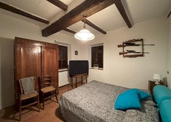 WhatsApp Image 2025-09-19 at 15.43.17 (12).jpeg - Porzione di casa Varano de' Melegari - foto 29