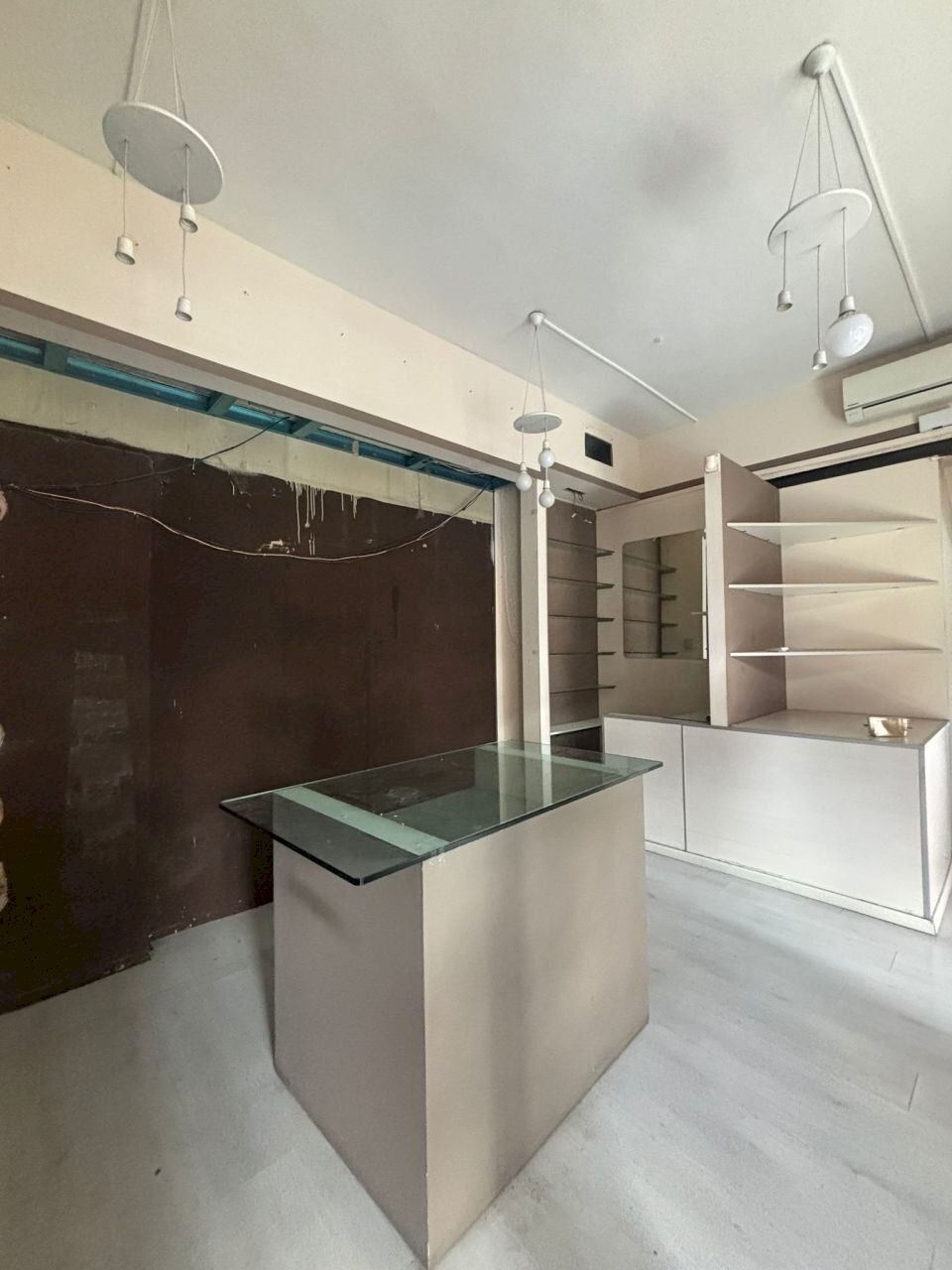 WhatsApp Image 2025-09-12 at 11.08.21 (1).jpeg - Locale Commerciale Fornovo di Taro - foto 2