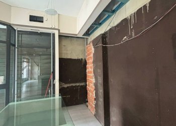 WhatsApp Image 2025-09-12 at 11.08.23.jpeg - Locale Commerciale Fornovo di Taro - foto 30