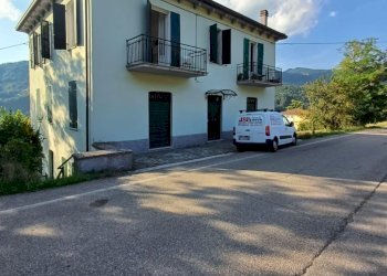 WhatsApp Image 2025-07-21 at 10.12.33.jpeg - Quadrilocale Borgo Val di Taro - foto 4