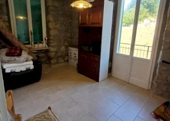 WhatsApp Image 2025-07-21 at 10.12.36 (1).jpeg - Quadrilocale Borgo Val di Taro - foto 15