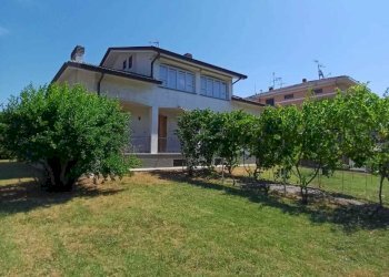 WhatsApp Image 2025-07-03 at 12.19.23.jpeg - Independent house Varano de' Melegari - photo 3