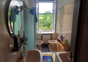 11ac5de7-6d21-4fbf-b1dc-3620cd210d81.jpg - Four-room apartment Fornovo di Taro - photo 6