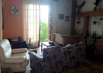 WhatsApp Image 2025-05-12 at 15.21.38.jpeg - Porzione di casa Fornovo di Taro - foto 12