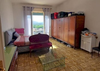 WhatsApp Image 2025-04-28 at 09.59.11 (3).jpeg - Quadrilocale Fornovo di Taro - foto 8