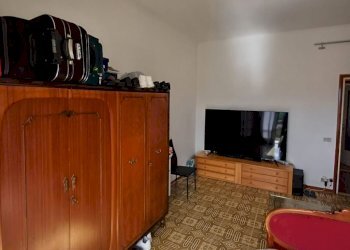 WhatsApp Image 2025-04-28 at 09.59.12 (3).jpeg - Quadrilocale Fornovo di Taro - foto 12