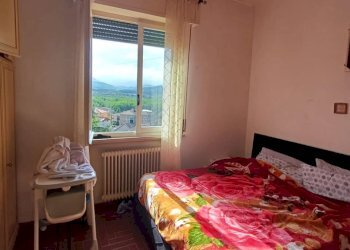 WhatsApp Image 2025-04-28 at 09.59.14 (2).jpeg - Quadrilocale Fornovo di Taro - foto 21